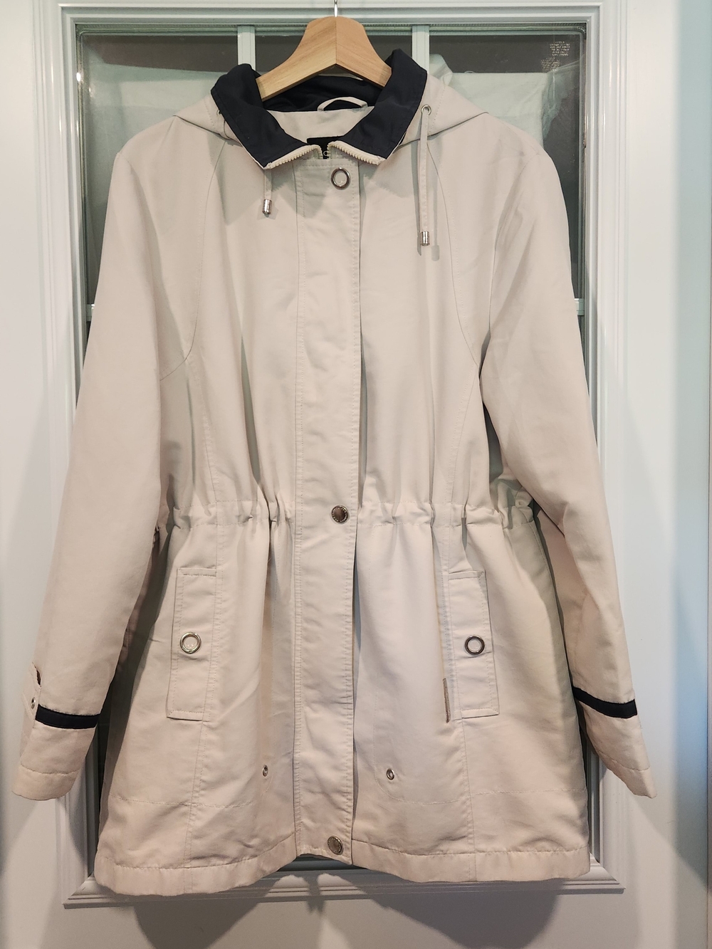 Women’s Lightweight Hooded Anorak Jacket - Cream